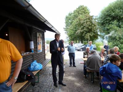 �berzeugende Rede von Uwe Sch�nemann.