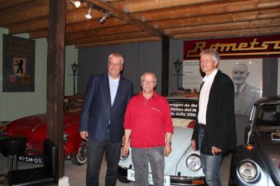 Besuch des privaten Automuseums in Hessisch Oldendorf 