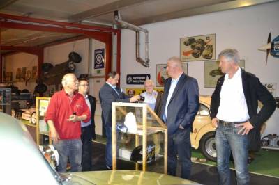 Besuch des privaten Automuseums in Hessisch Oldendorf 