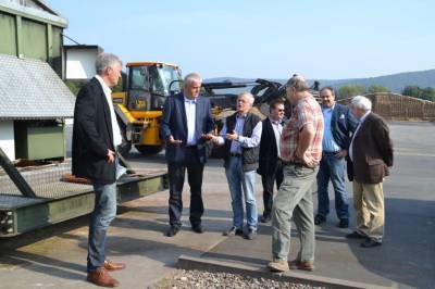 Besuch der Biogasanlage in P�tzen